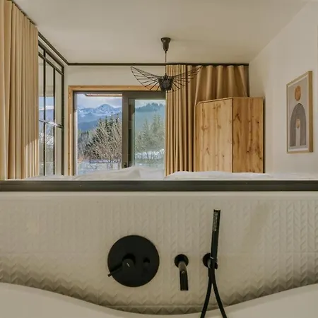 Tatra Serenity * زاكوباني